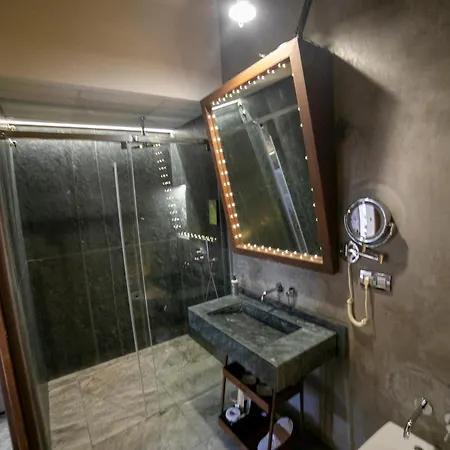 Boutique Patio Del Posadero