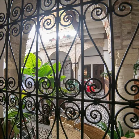 Boutique Patio Del Posadero 3*