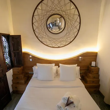ホテル Boutique Patio Del Posadero 3*