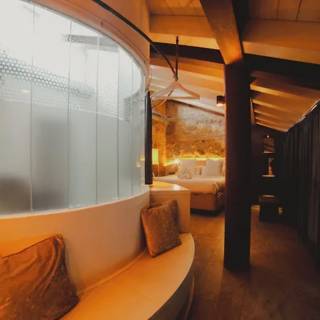 Boutique Patio Del Posadero 3*