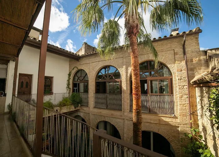 Boutique Patio Del Posadero מלון