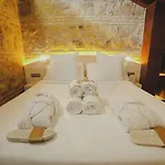 Boutique Patio Del Posadero Hotel