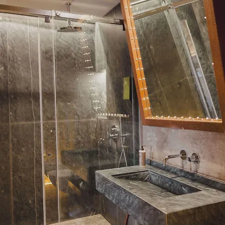 Boutique Patio Del Posadero