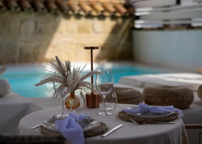 Boutique Patio Del Posadero 3*