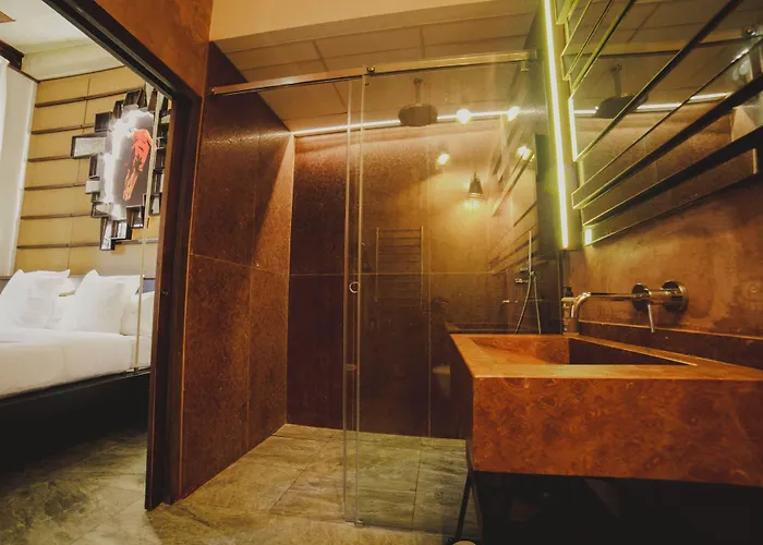 Boutique Patio Del Posadero מלון