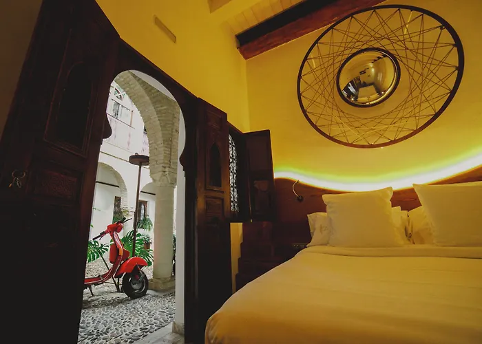 Boutique Patio Del Posadero