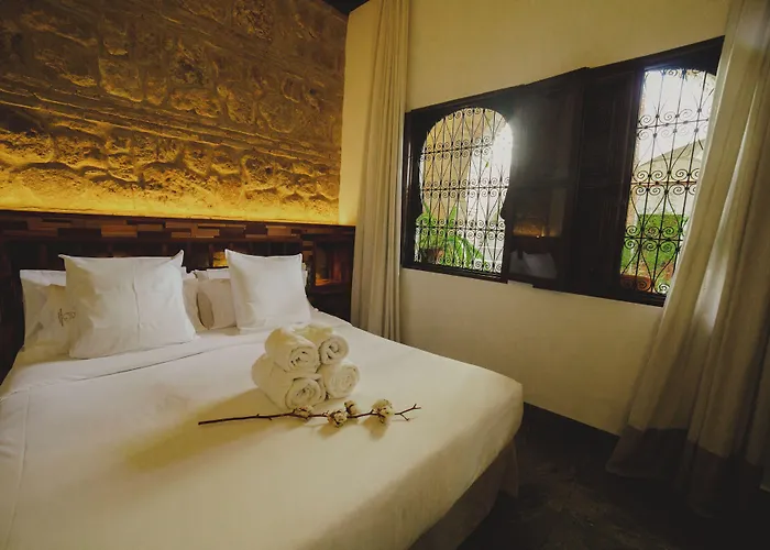 Boutique Patio Del Posadero Готель 3*